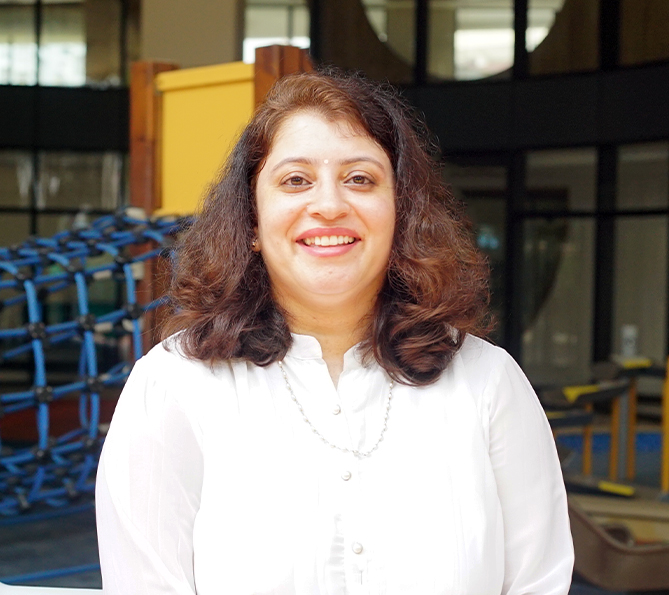 Akshada Kamat, leadership team